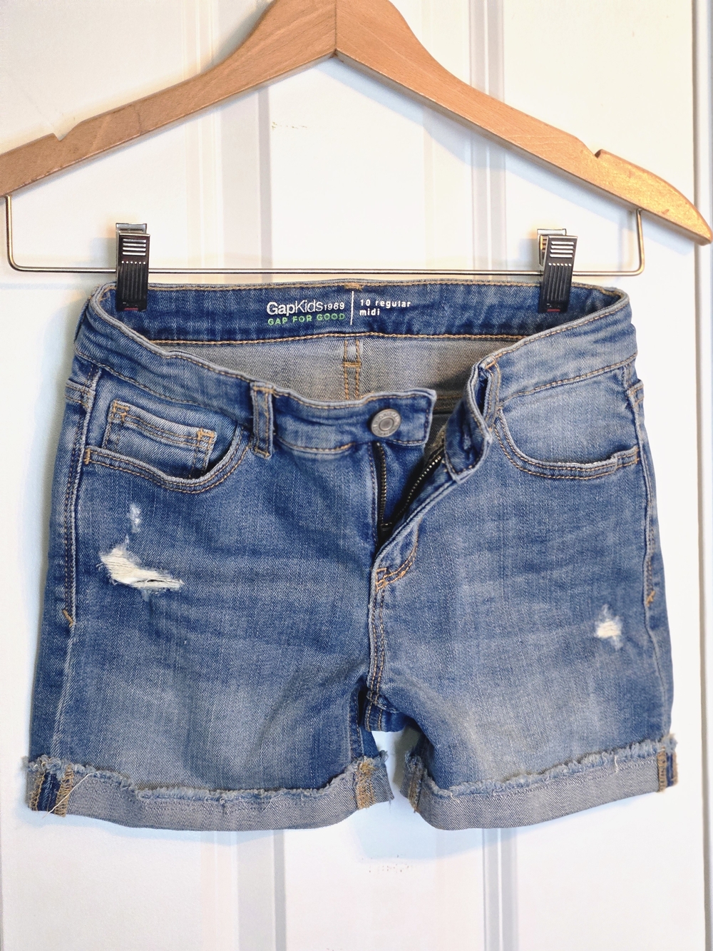 GAP Girls Medium Blue Distressed Rolled Hem Denim Shorts